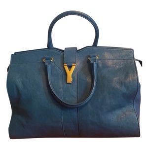 Yves Saint Laurent Cabas Chyc Leather Tote